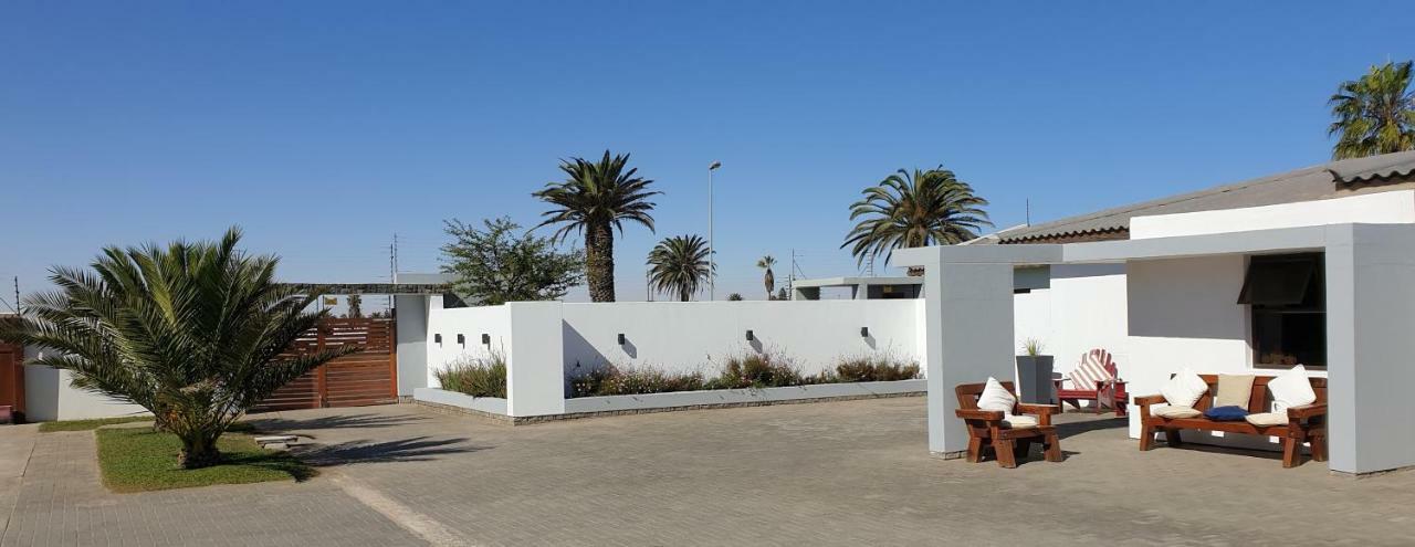 וואלביס ביי Tiende Laan Bed & Breakfast And Self-Catering מראה חיצוני תמונה