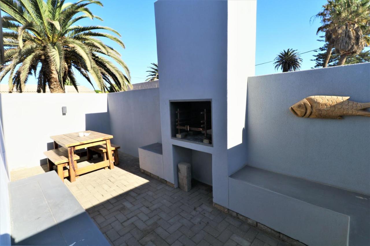 וואלביס ביי Tiende Laan Bed & Breakfast And Self-Catering מראה חיצוני תמונה